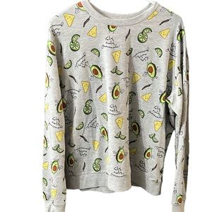 3/$30 🖤 H&M holy moly guacamole sweatshirt size medium